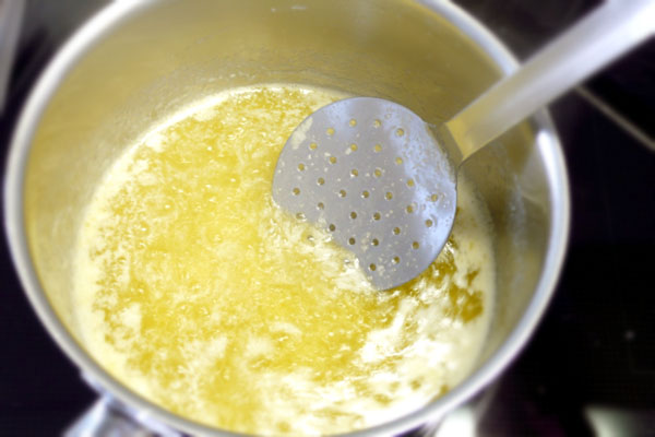 Butter klären
