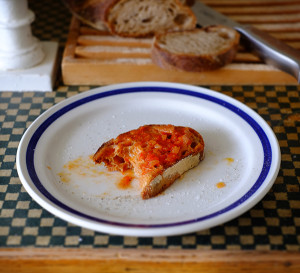 Scarpetta al sugo di pomodoro